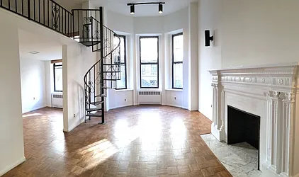 Rented by Manhattan Spaces