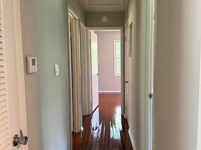 2745 Marydale Dr — Photo 14