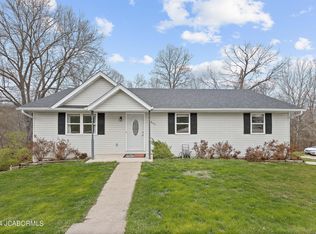1843 Rabbit Run Ct, Holts Summit, MO 65043