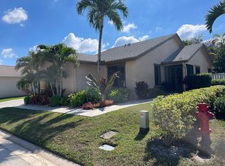9540 Everglades Park Ln, Boca Raton, FL 33428
