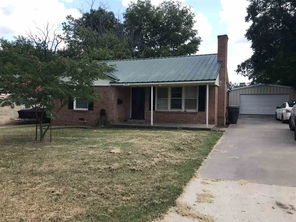 1016 Davis St, Ardmore, OK 73401