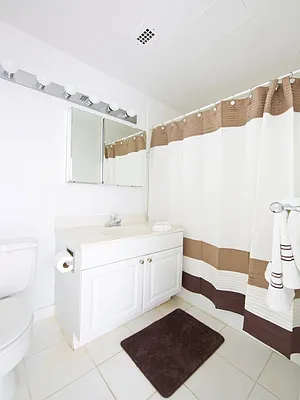 Rented by Sotheby's International Realty | media 34