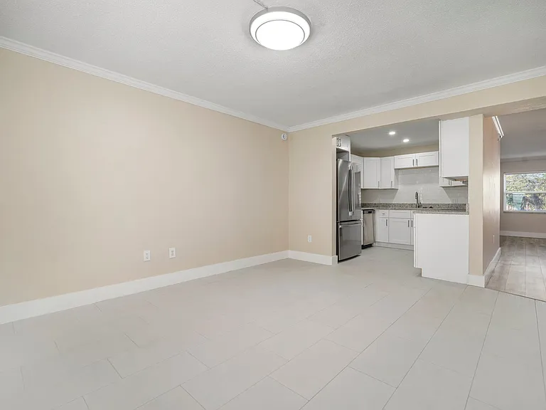 4533 Overlook Dr NE #B — Photo 35