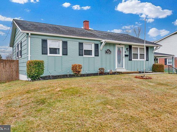 2nd image of 714 Joppa Farm Rd