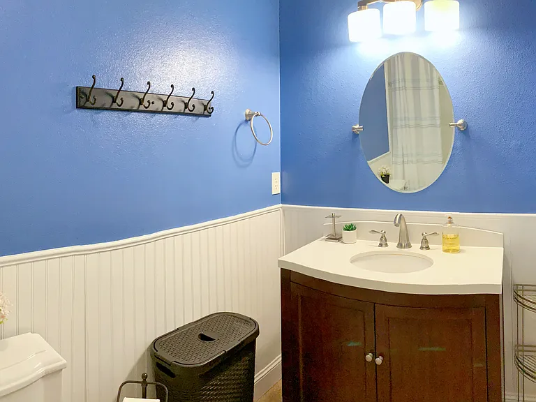 2074 Hope Ln — Photo 17