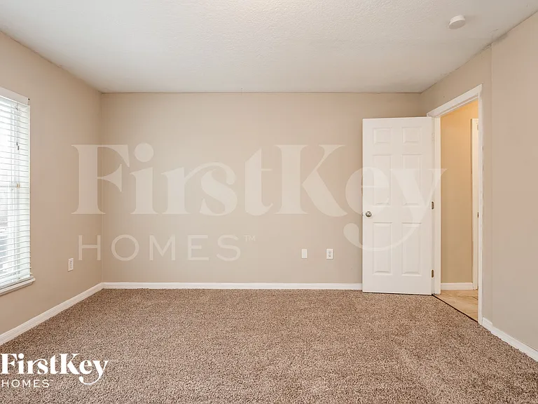 471 Koutnik Rd SE — Photo 7