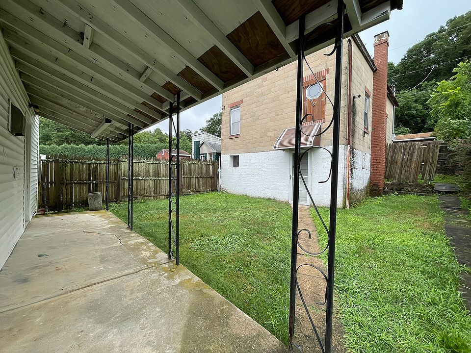 Porch & yard