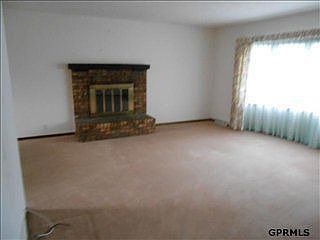 4th image of 13914 Hickory St
