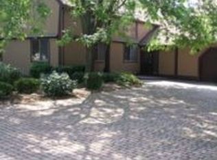 432 Banbury Pl, Valparaiso, IN 46385