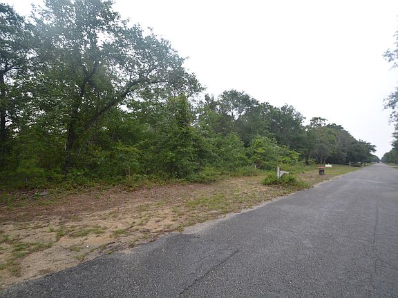 2nd image of 150-154 NW 1st LOT 50-52-54