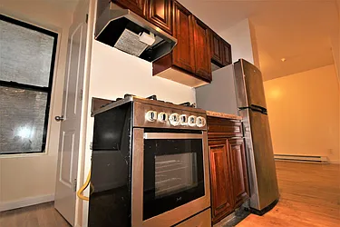 Rented by Bruma Realty LLC