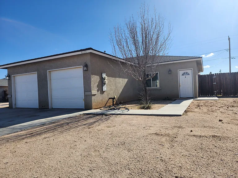 8536 Aspen Ave #B — Photo 1