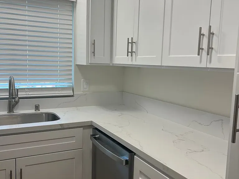 CSD - 1504 Robinson Avenue — Photo 10