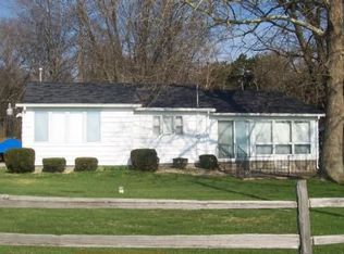 4826 S County Road 210, Knox, IN 46534