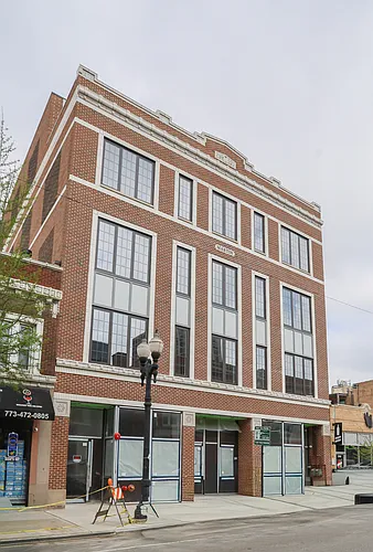 3161 N Broadway St #405 Photo 1