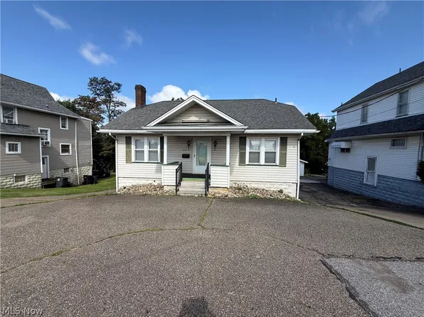 4249 Sunset Blvd, Steubenville, OH 43952