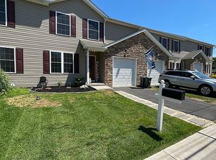 1013 Juniper St, Quakertown, PA 18951