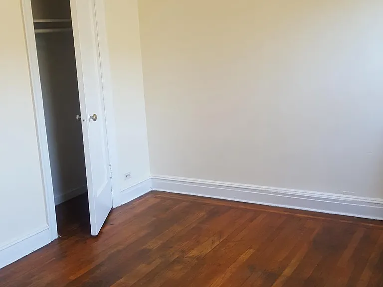15 Intervale Pl #4B — Photo 12