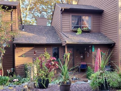 107 Woods Ln, Bushkill, PA, 18324