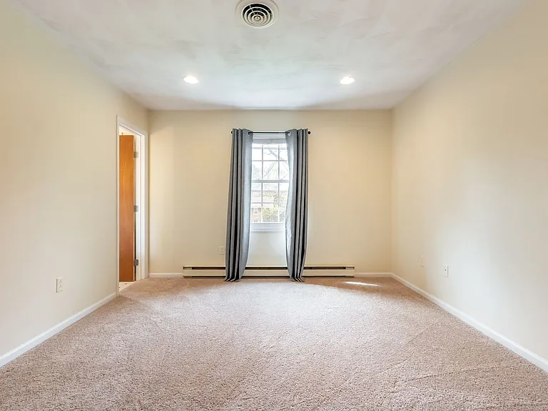 1005 Glade Rd — Photo 37