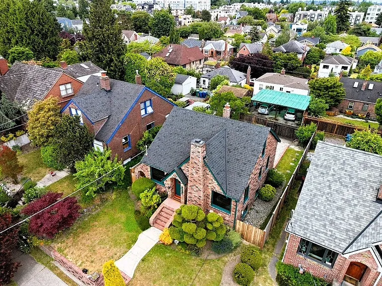 8320 19th Ave NW — Photo 5