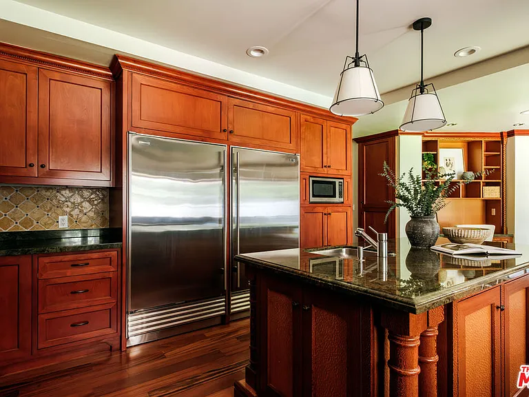 4975 Queen Florence Ln — Photo 24