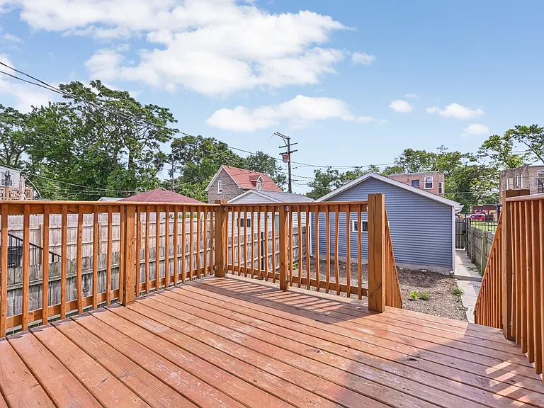 6547 S Langley Ave — Photo 25