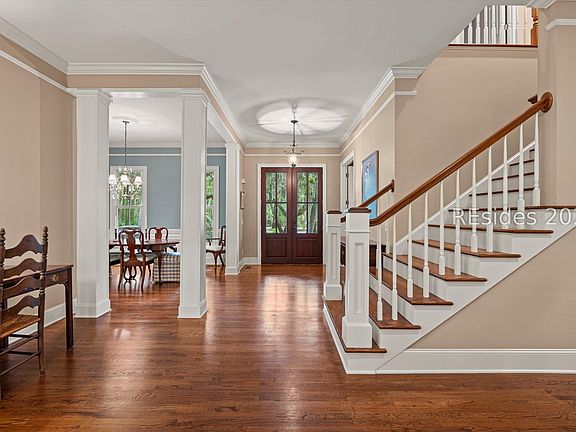 5th image of 6 Winding Oak Ct