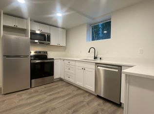 1418 2nd Ave W #C, Seattle, WA 98119