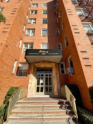 Sold by Jabour Realty Company | media 24