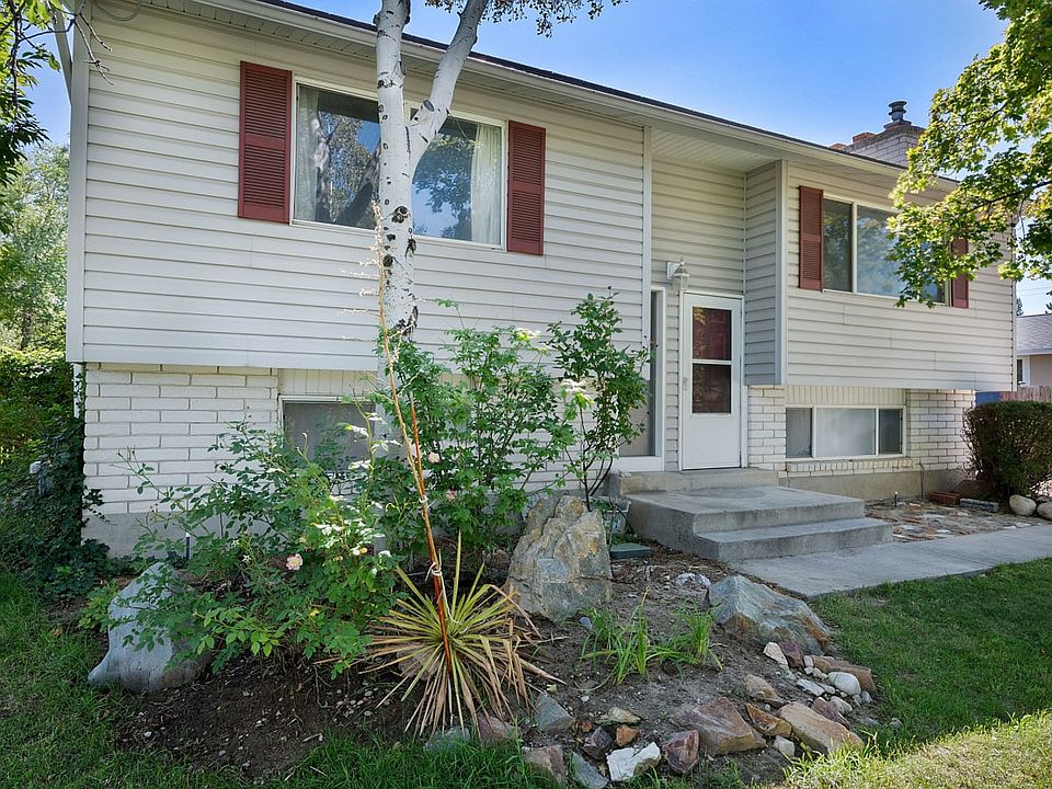 1st image of 10579 S Primrose Dr