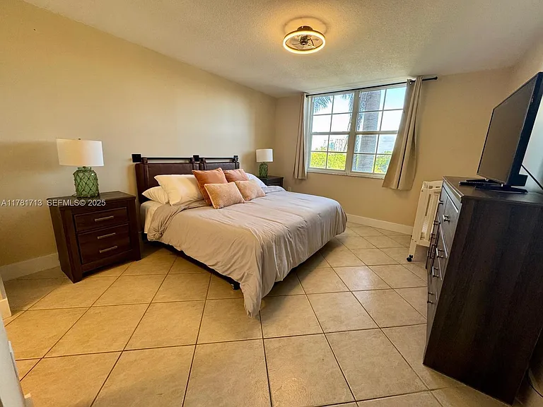 19501 E Country Club Dr #9503 — Photo 10