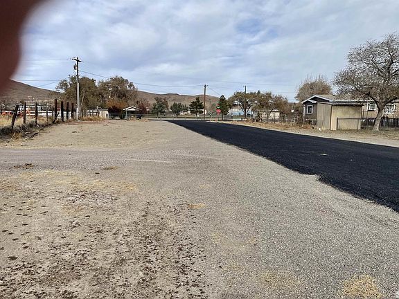 2nd image of 2485 Pueblo St