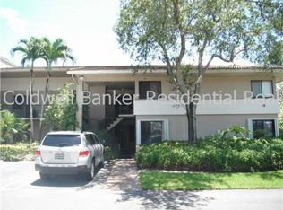 9529 NW 2nd Pl, Coral Springs, FL 33071