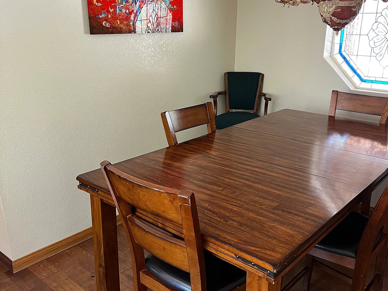 4 bed, 2.5 bath, 2888 sqft, $4,200 — Photo 3