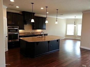 2nd image of 216 Ellsworth Cir