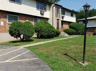 1003 Parr Meadow Dr, Newburgh, NY 12550