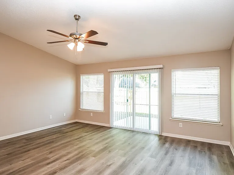 1531 Eddings Grove Ln — Photo 4