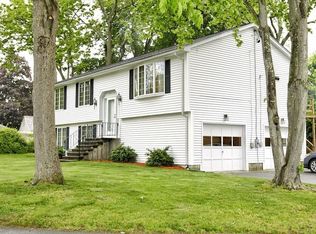 214 Kenyon St, Fall River, MA 02720