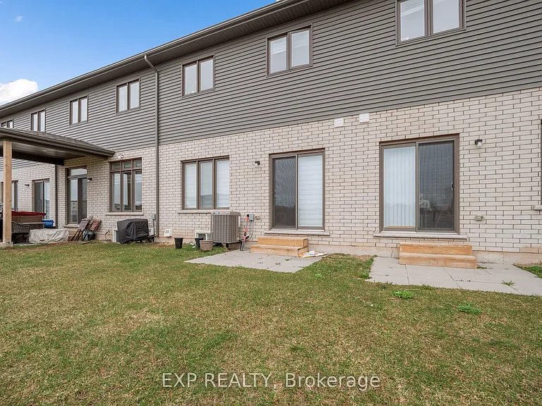 7372 Marvel Dr — Photo 28
