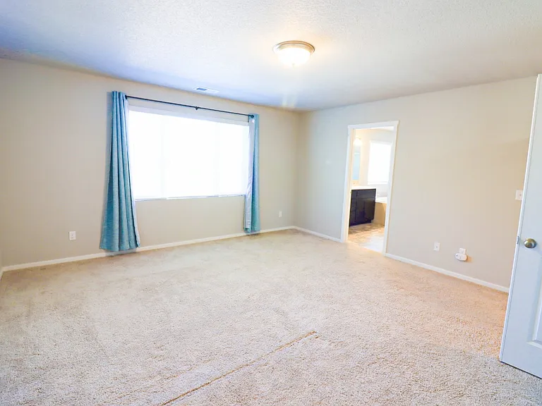 61581 SE Lorenzo Dr — Photo 10