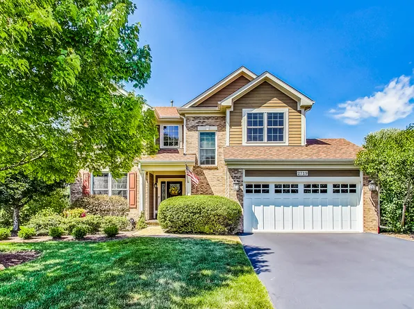2719 Gettysburg Ct, Lindenhurst, IL 60046