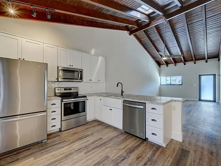 321 Jackson St #5 — Photo 18