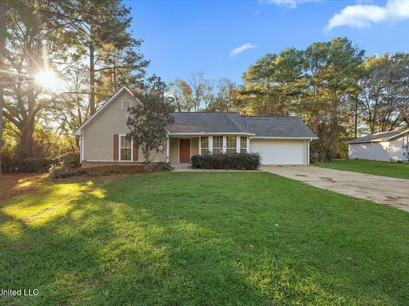 427 Wolcott Cir, Ridgeland, MS 39157