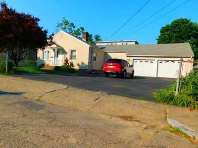 4 13th St, Attleboro, MA, 02703