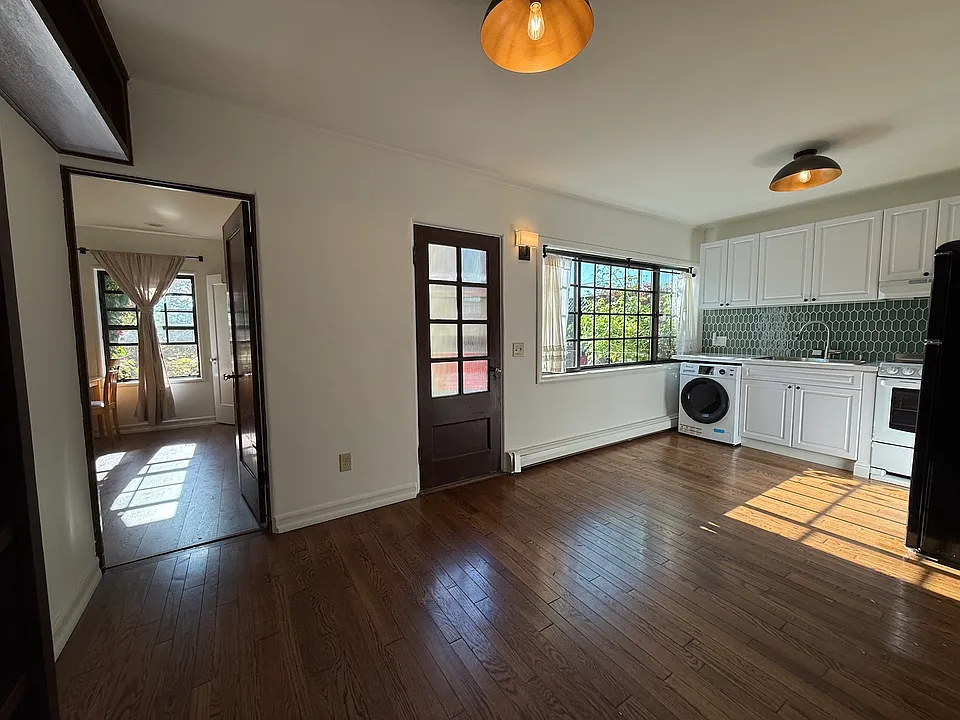 39 Gonzales St #1