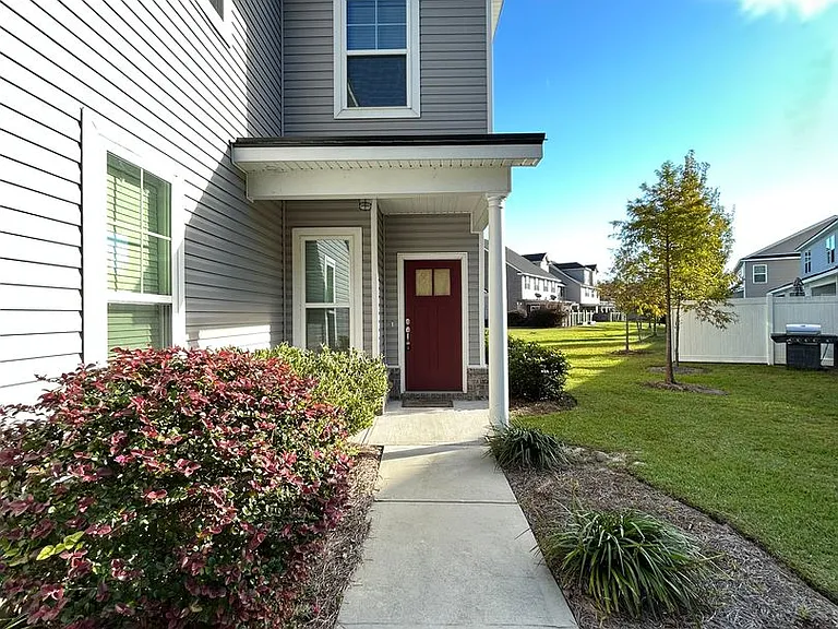 223 Sonoma Dr — Photo 16