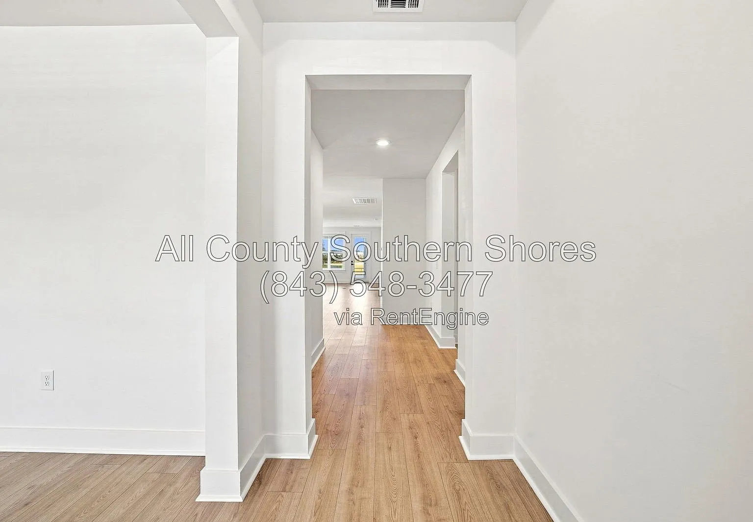 3 bed, 2.0 bath, 2070 sqft, $2,400 — Photo 4