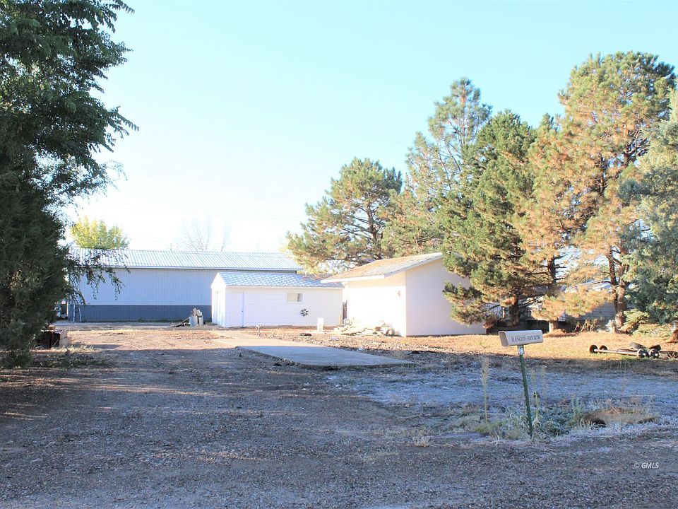 1st image of 715 W Wren Ln