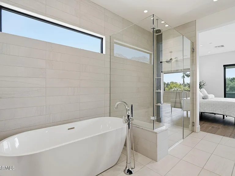 4544 N Evans Dr — Photo 32